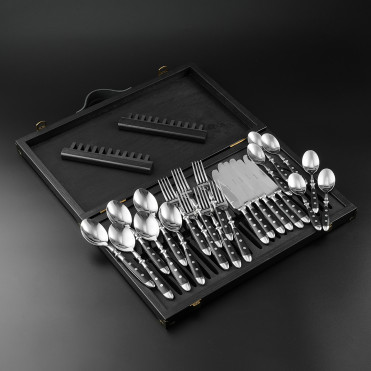 Витвір Noble M